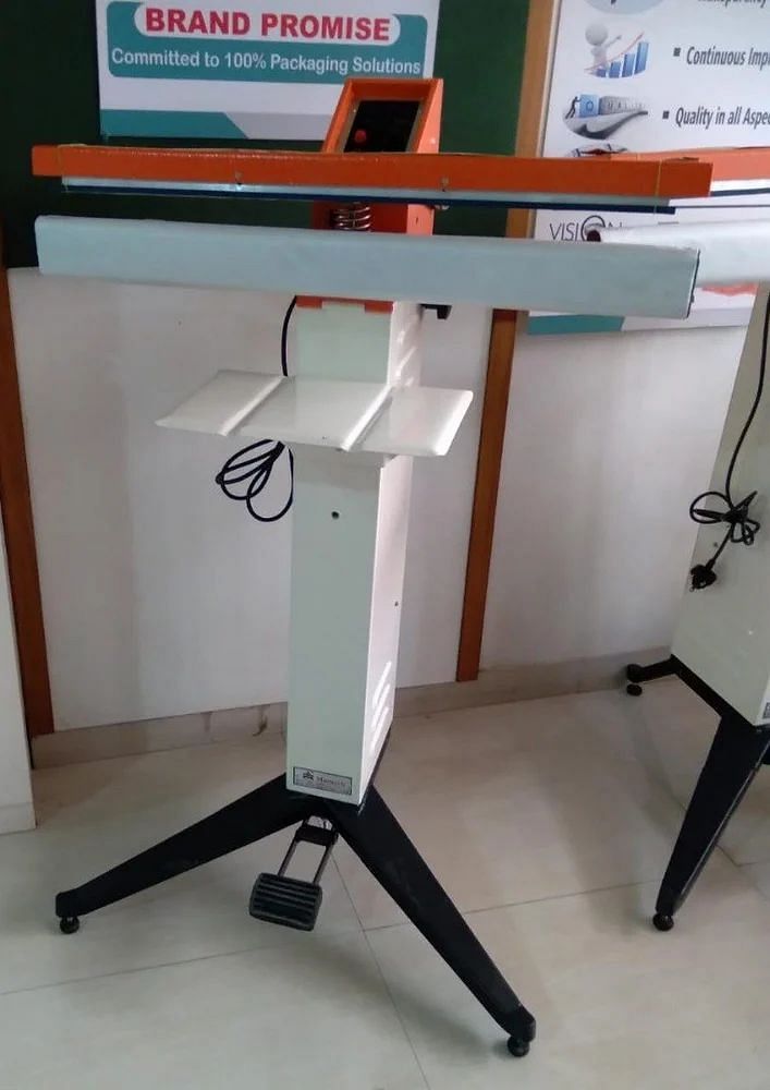 Foot Impulse Sealing Machine