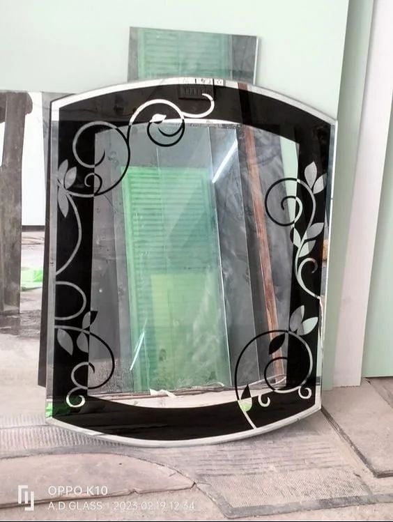 Frame Material: Glass Designer Wall Mirror, For Bathroom