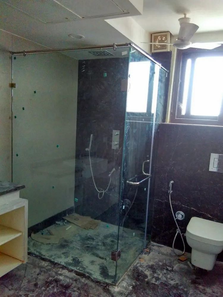 Glass 10mm Hinged Door Cubicle Shower