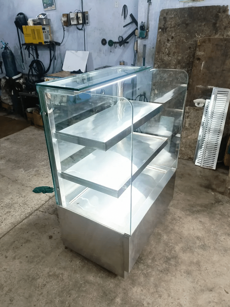 Glass Desert Display Counter, For COMMERCIAL