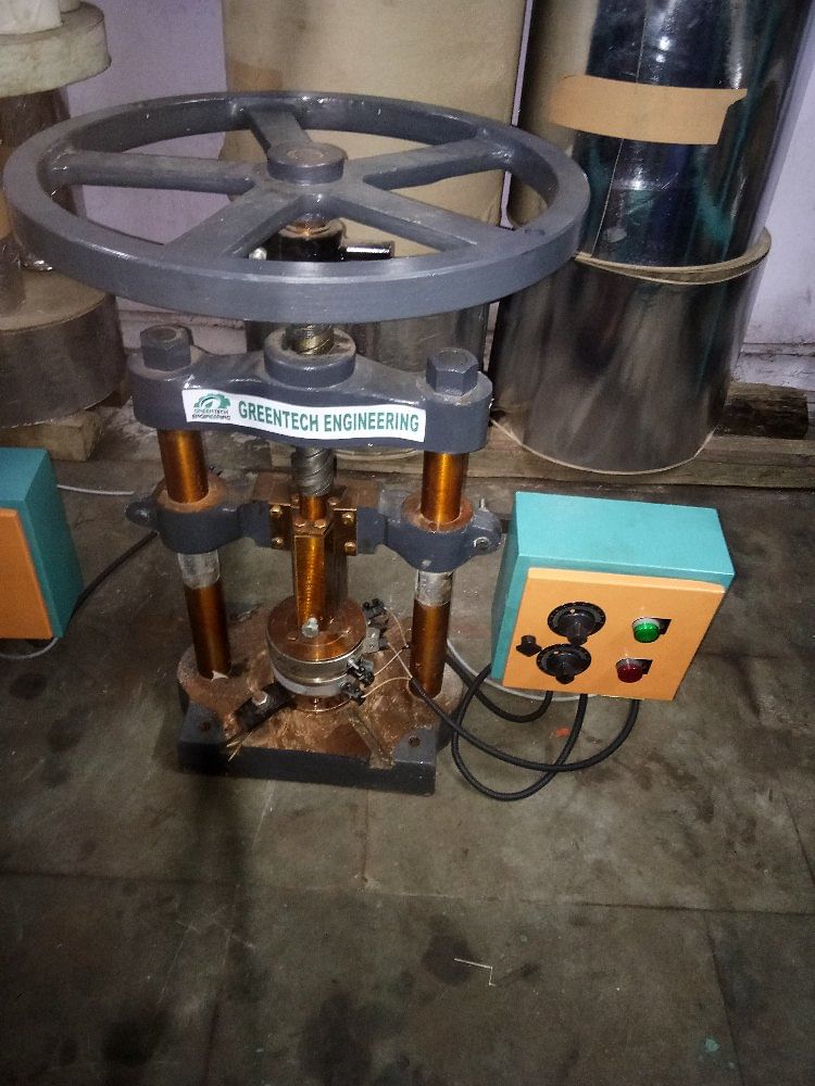 Greentech Engineering Single Hand Press Paper Plate Machine, Model Name/Number: Gt-h