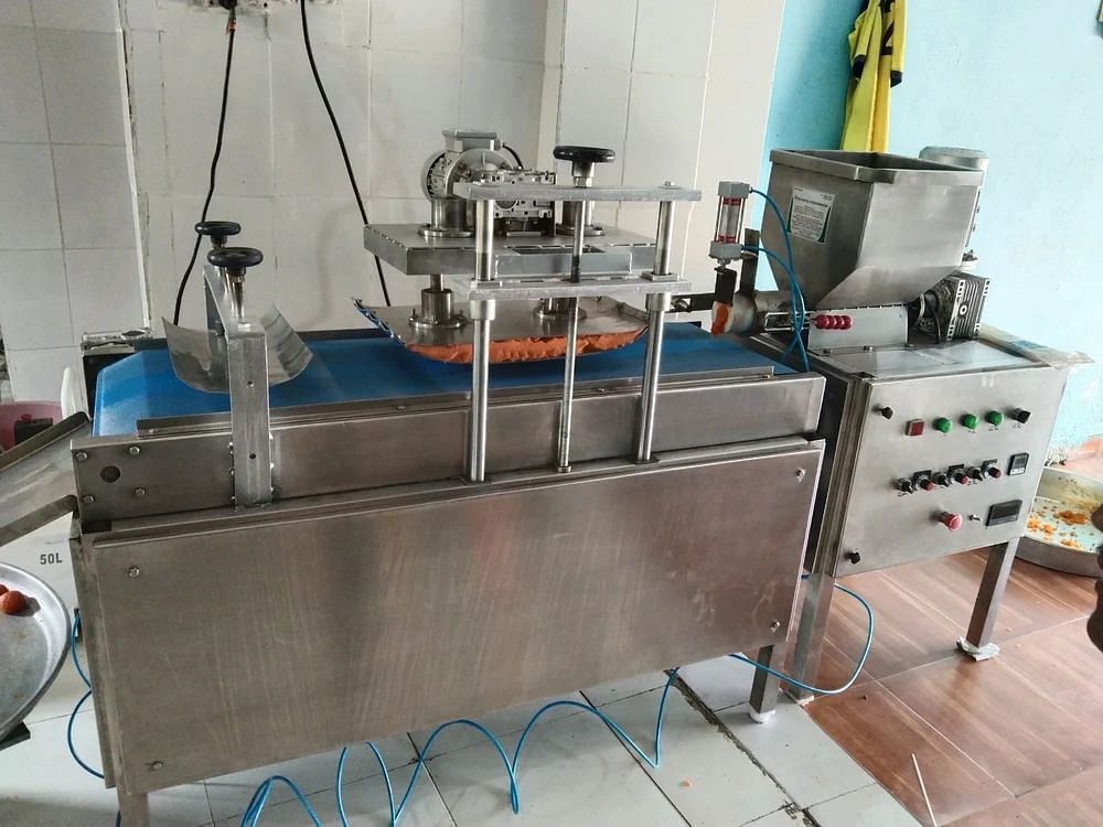 Gulab Jamun Making Machine, Capacity: 1000 Pic