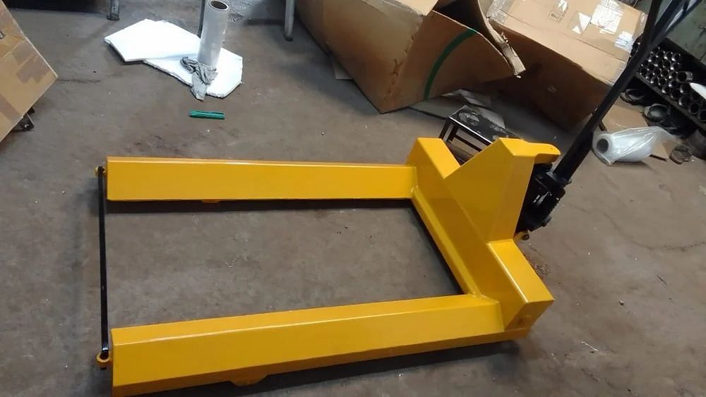 Hand Operated Beam Pallet Truck, For Material Handling