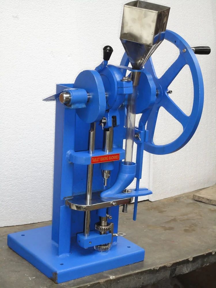 Hand Operated Tablet Machine