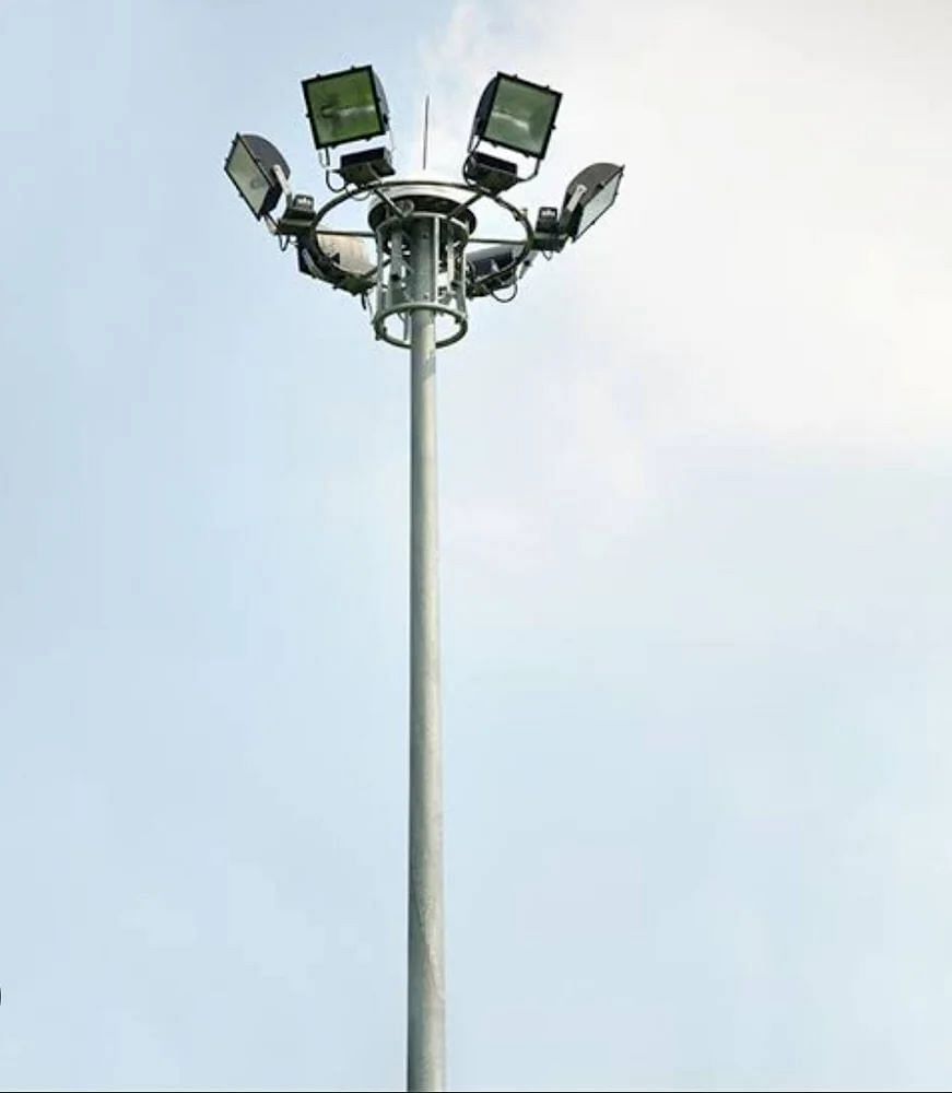 High Mast Lighting Pole