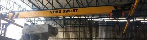 HOT Diesel Cranes, Capacity: 0-5 Ton, Height: 0-20 feet