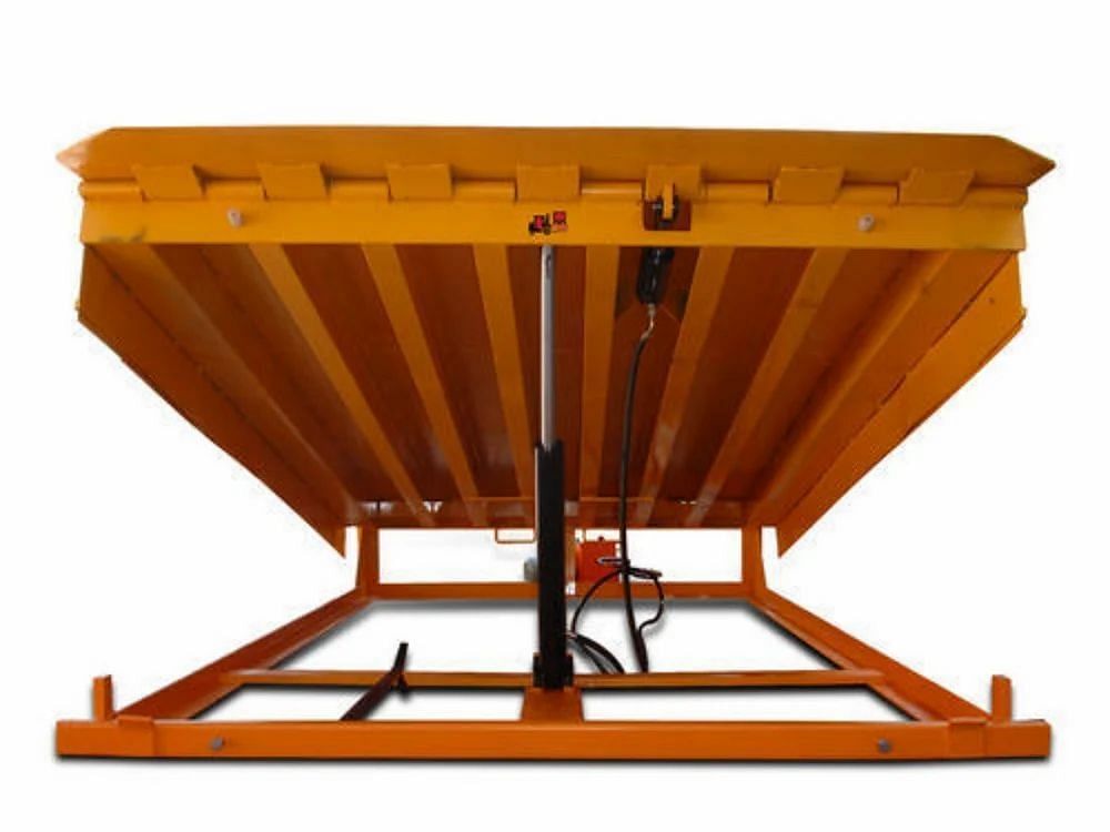 Hydraulic Dock Leveler, Capacity: 10-12 Tons