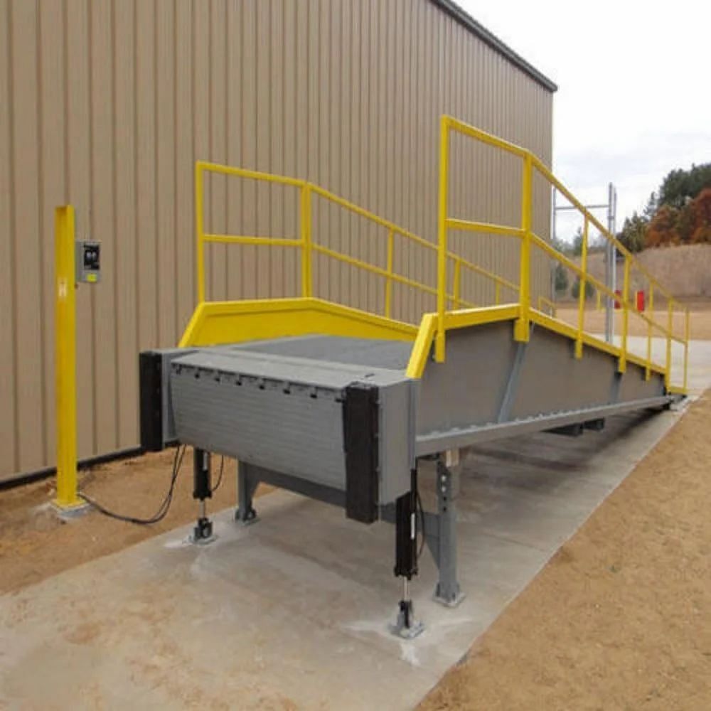 Hydraulic Dock Ramp, For Industrial