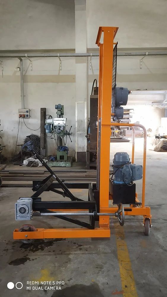 Hydraulic Drum Lifter, Lifting Capacity: 100 kg