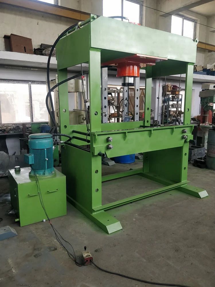 Hydraulic Press 200 tons