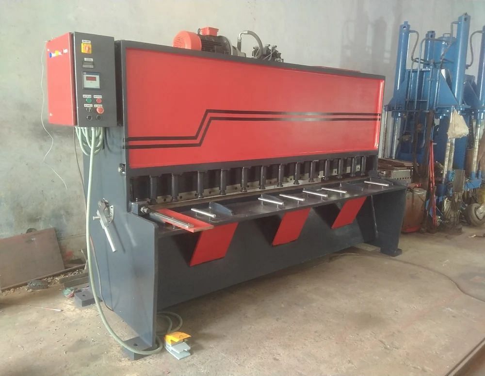 Hydraulic Shearing Machine