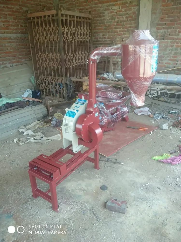 Impact Pulverizer Machine