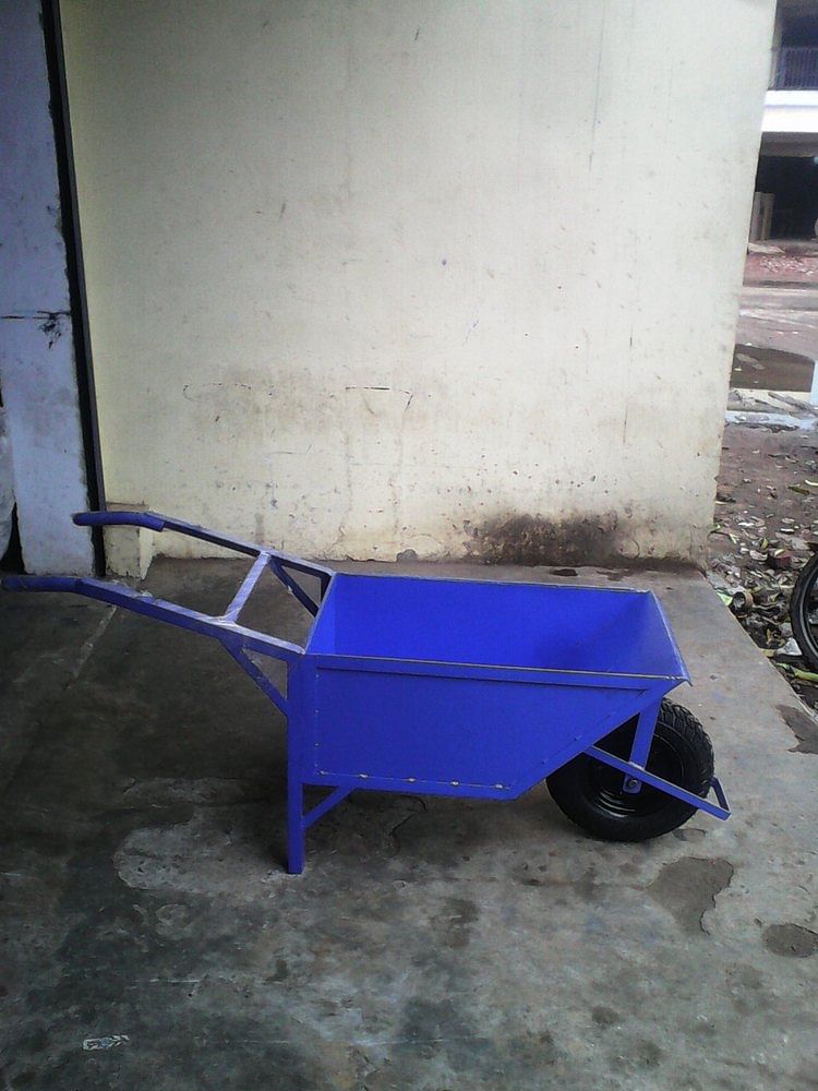 Industrial Single Wheel Barrow, Load Capacity: 150