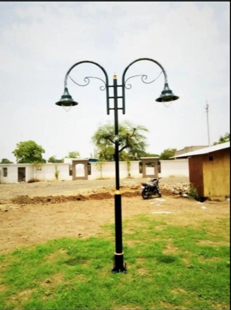 Iron Dual-Arm Decorative Light Pole 6M