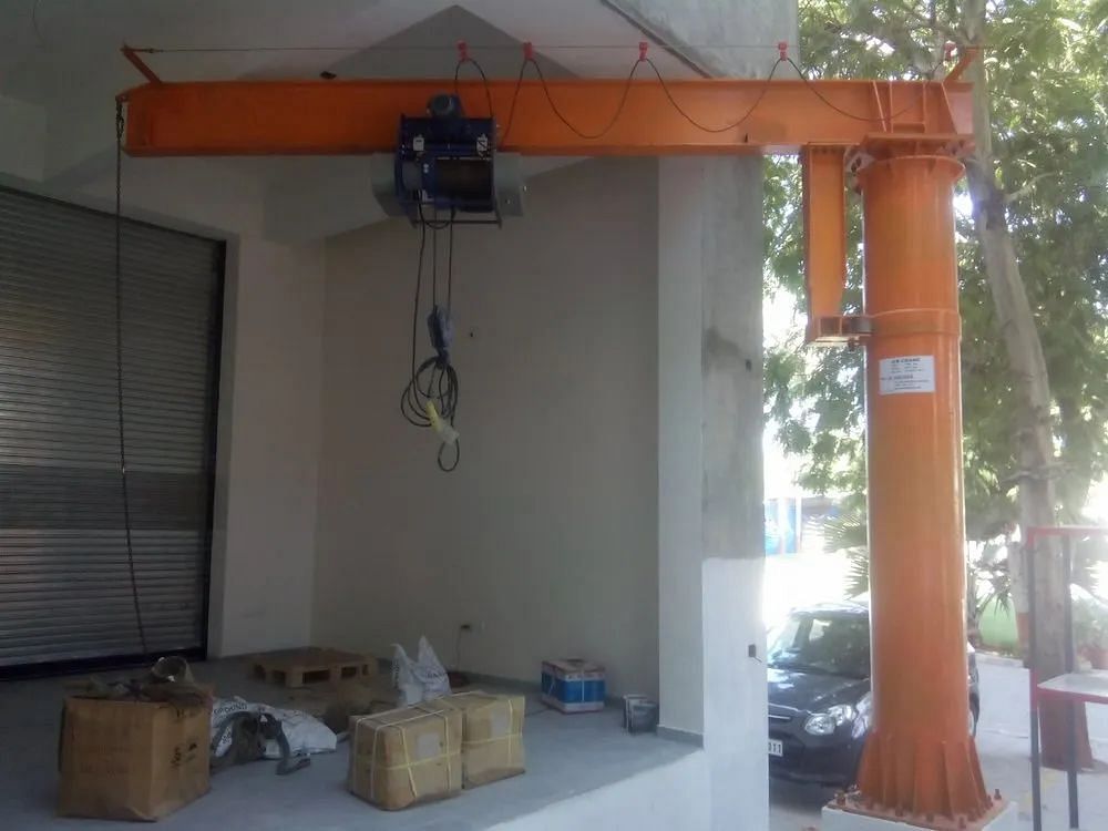 Jib Cranes, Boom Length: 6000 Mm, Maximum Lifting Capacity: 5000 Kg