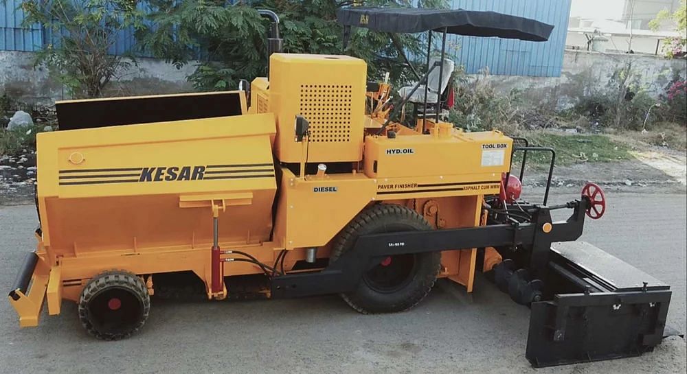 Kesar Semi-Automatic Paver Machine, For Road Construction, Capacity: 200 Tons/Hour