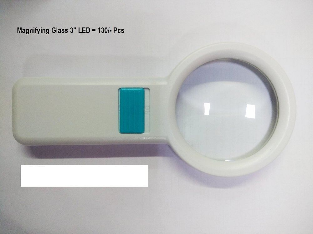 Labequip Plastic LED Lighted Magnifying Glass, 10 X