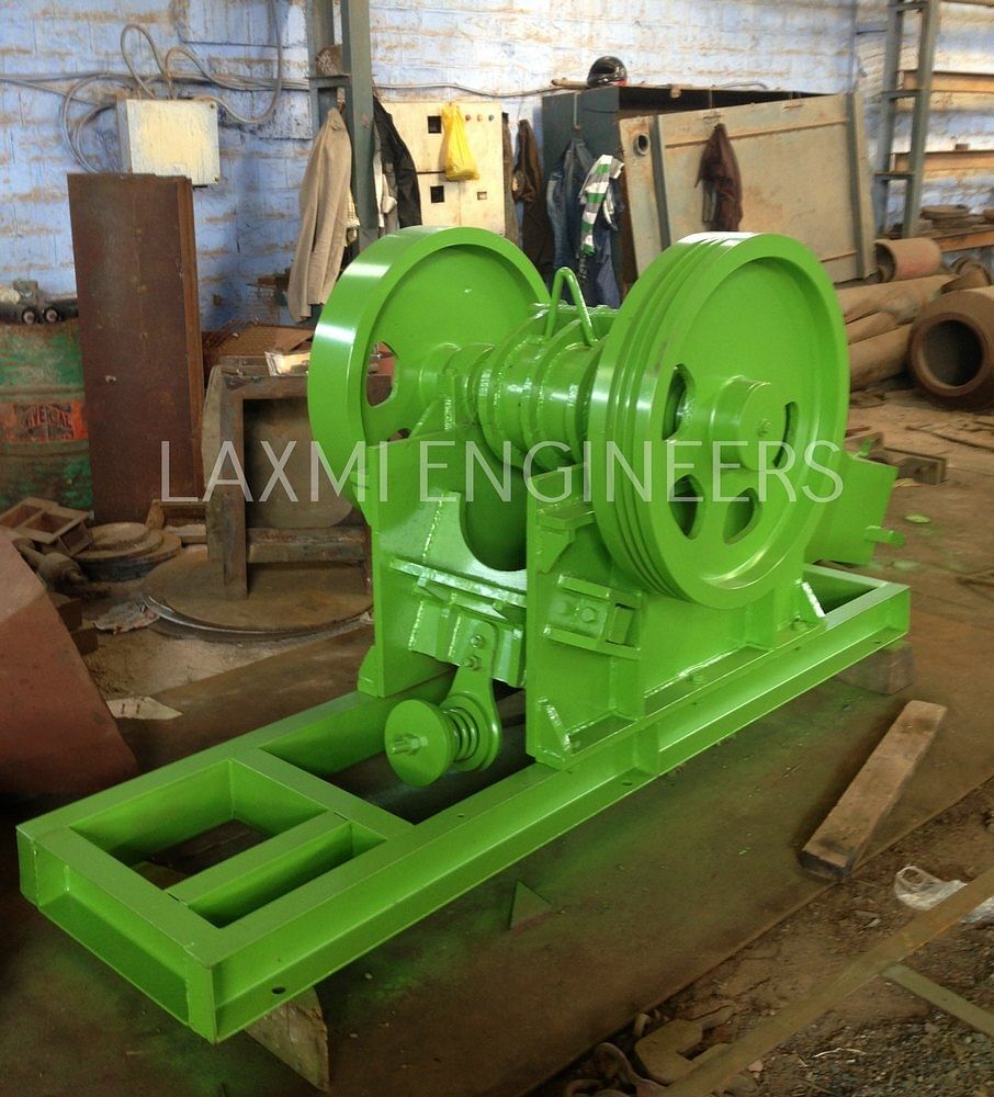 Laxmi Mild Steel Single Toggle Jaw Crusher, Capacity: 2 - 10 Tph