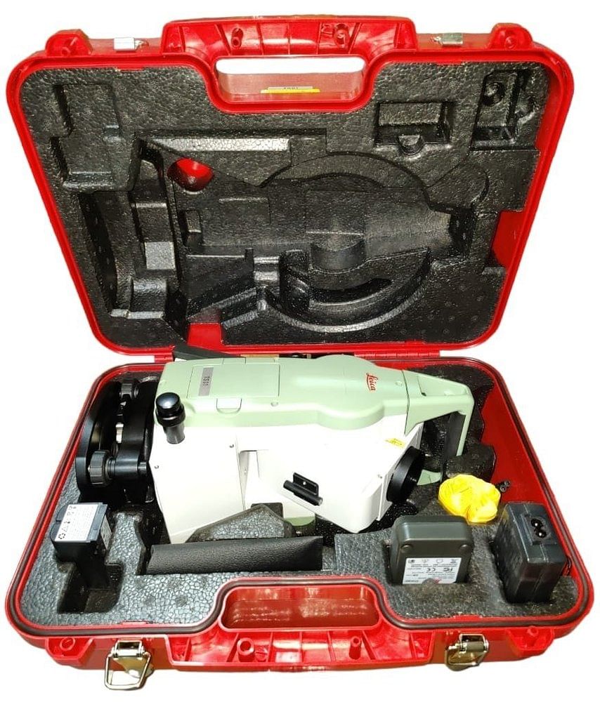 Leica Total Station TS01_R500, 28X, 3 km