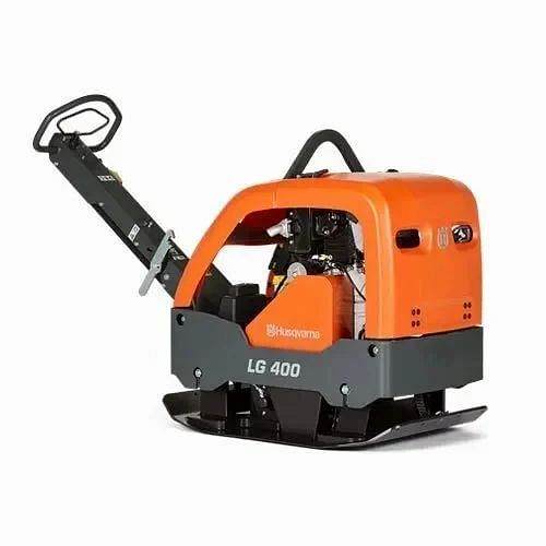 LG 400 Diesel Forward and Reversible Plate Compactors, 436 kg