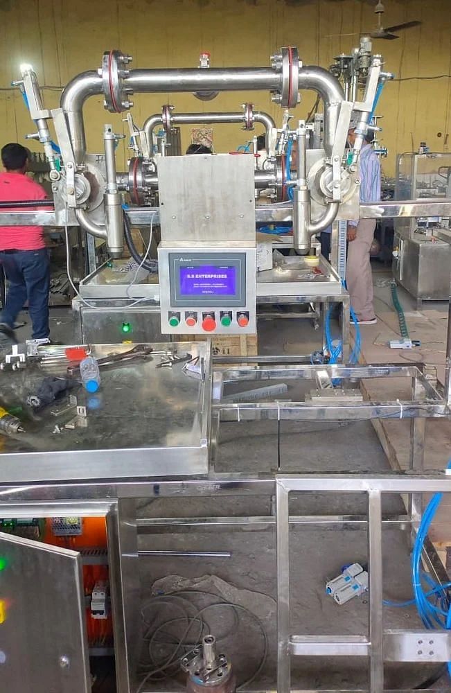 Liquid Filling Machine