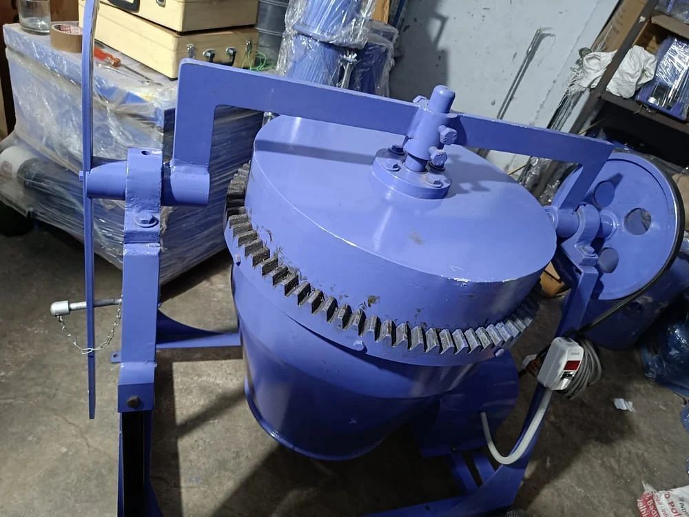 Manual Lab Concrete Mixer Motorized, 40 LTR