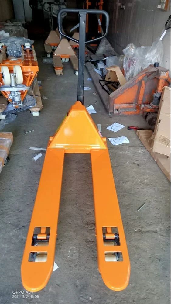 Manual Pallet Jack