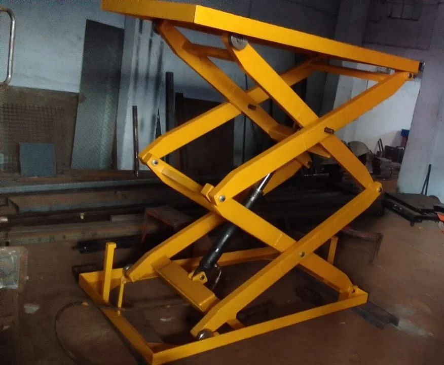 MARSHAL Scissor Lift Tables, Running Mode: Moving, Working Height: 30 feet