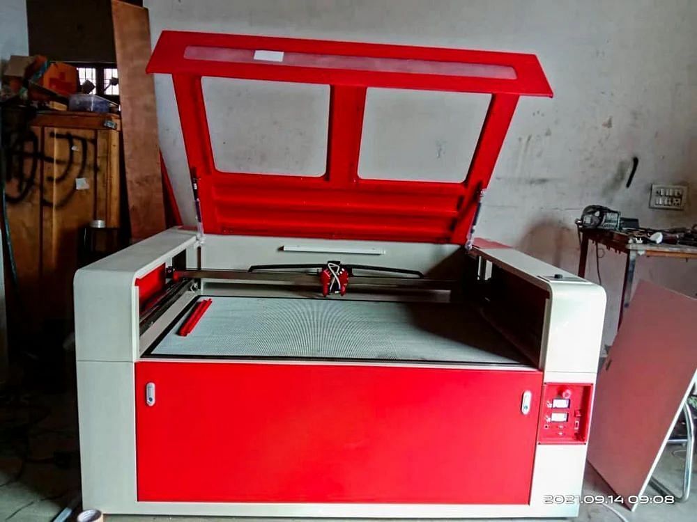 MDF Laser Cutting Machine