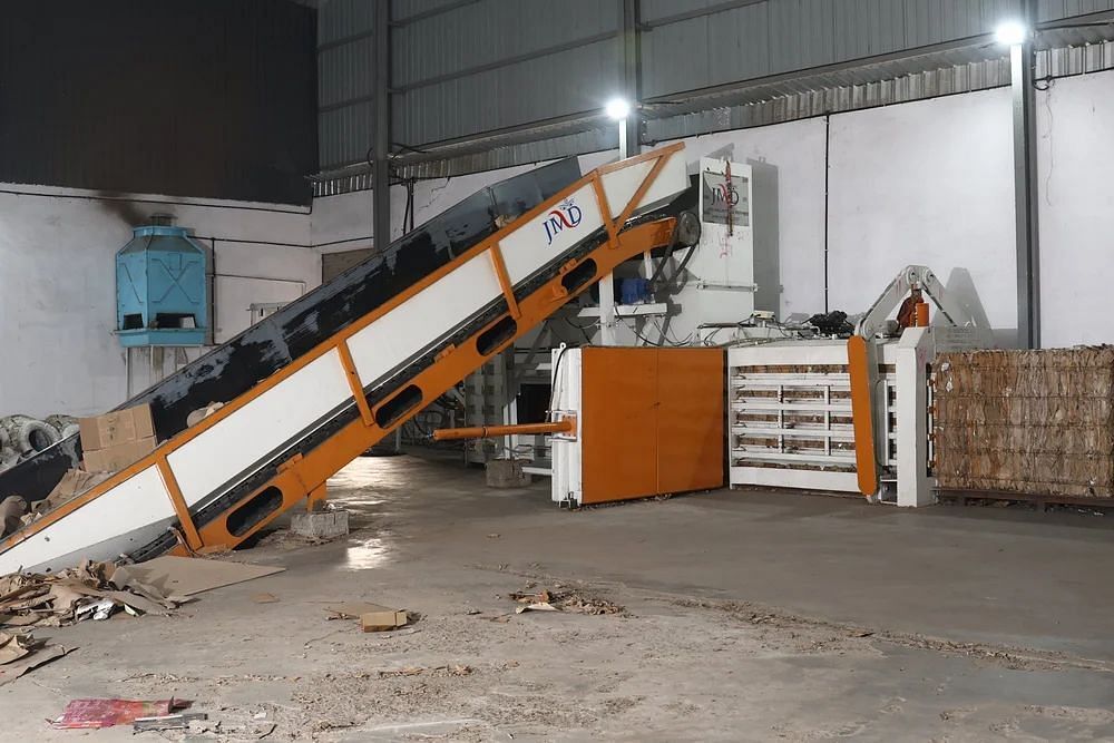 Metal Baler Machine, Max Load Capacity: 100 Ton