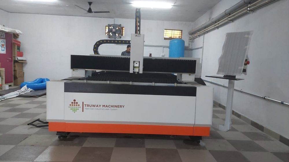 Mild Steel 3kw Metal Laser Cutting Machine In Thane