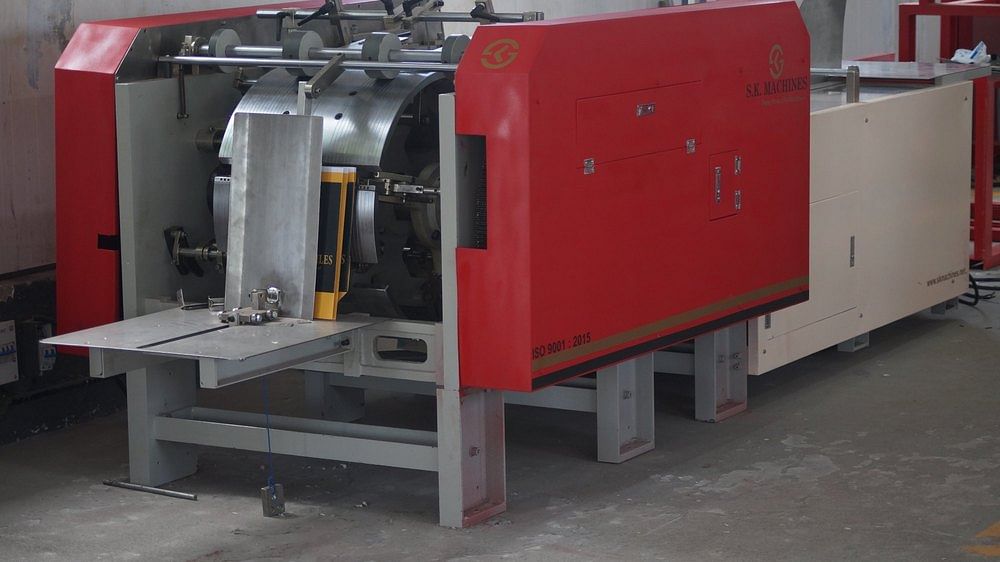 Mild Steel Chain Paper Bag Bottom Flatting Machine, Capacity: 1-50 kg per feet