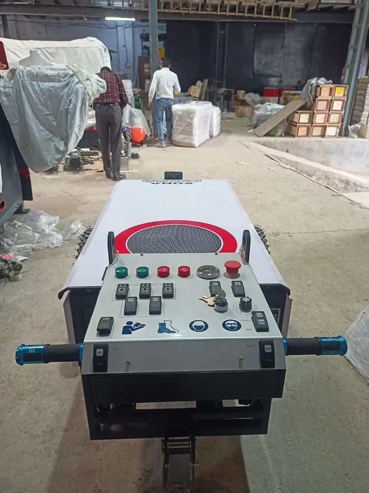 Mild Steel Concrete Laser Screed Machine, 430Kg