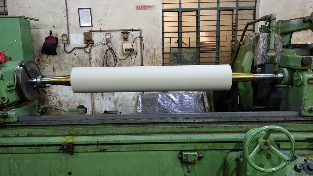 Mild Steel Gajroll PU Roller, 50 Shore