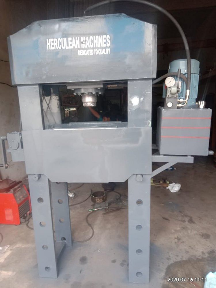 Mild Steel H Frame Hydraulic Press, Automation Grade: Manual, Capacity: 250 tonnes