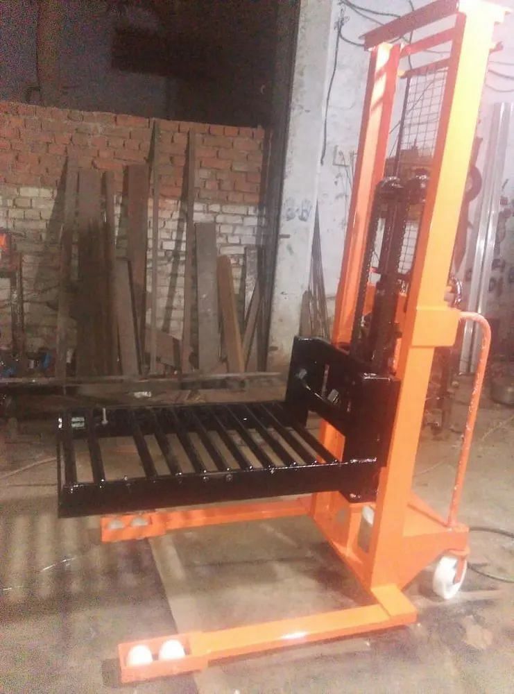 Mild Steel Hydraulic Manual Dia Loader Stacker, For Industrial, Electric