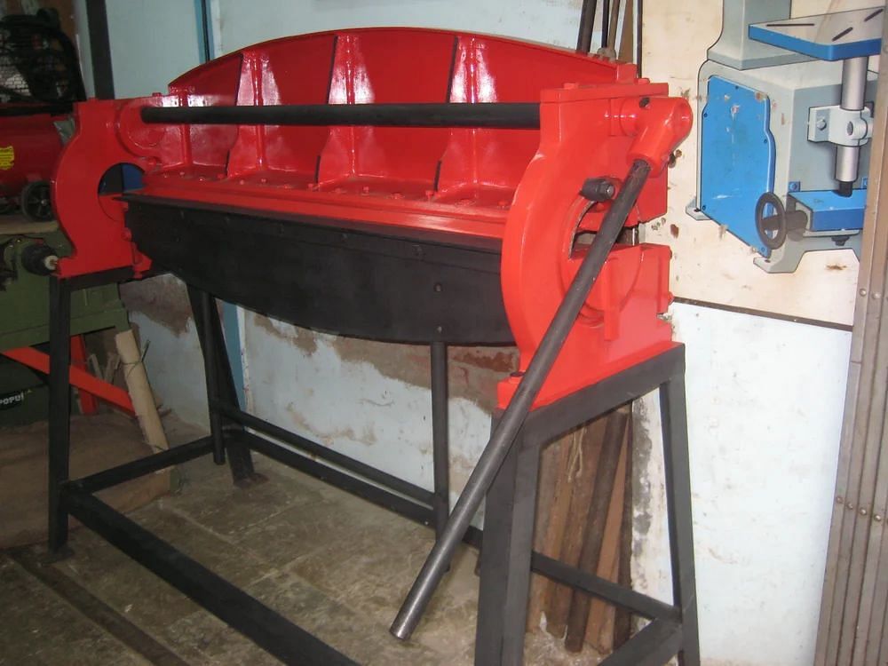 Mild Steel Manual Sheet Metal Bending Machine, For Industrial