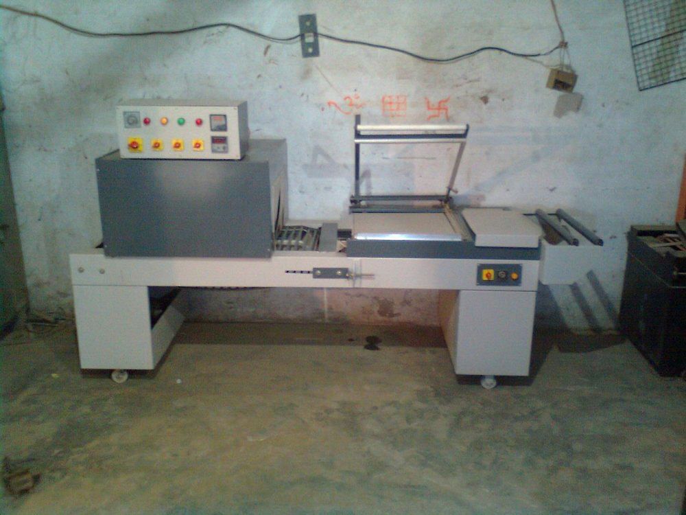 Mild Steel Paper Semi Automatic Shrink Machine, For Mfgh, Capacity: Heavi Duty