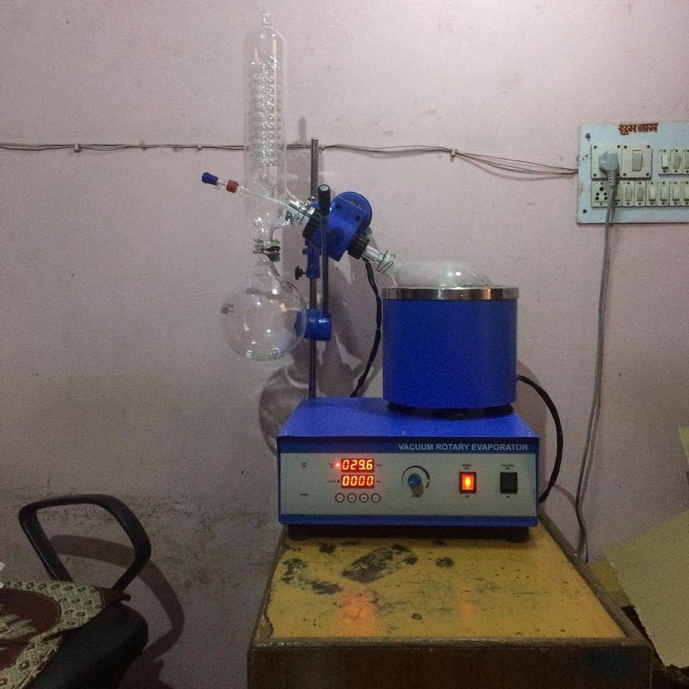 Mild Steel Rotary Vacuum Evaporator, For Industrial And Labs, Automation Grade: Automatic