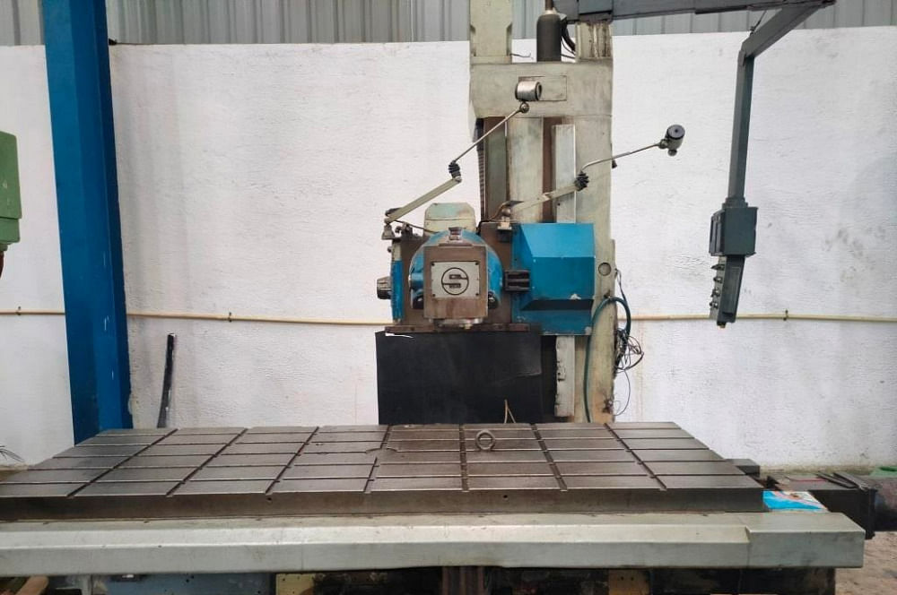 Mild Steel Secmu 2000 Bed Milling Machine