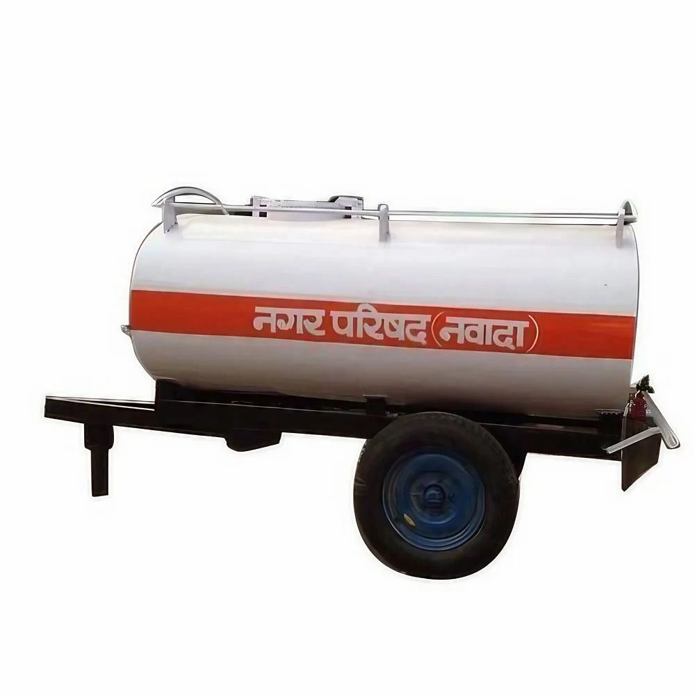 Mild Steel Tractor Water Storage Tanker, Capacity: 4000 L