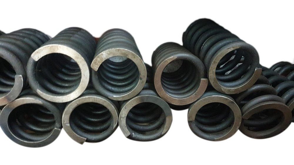 Mild Steel Vibratory High Tension Spring, For Industrial