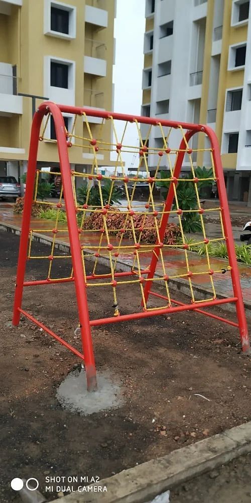 Mild Steel Yellow A To B Climber, For Park