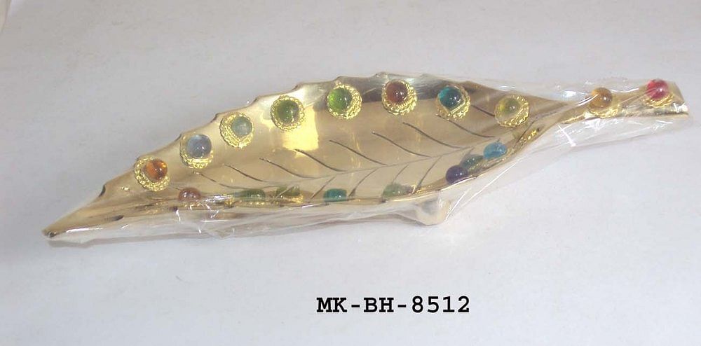 MKI Metal Brass Leaf Tray with Beads, For Home, Size: Normal