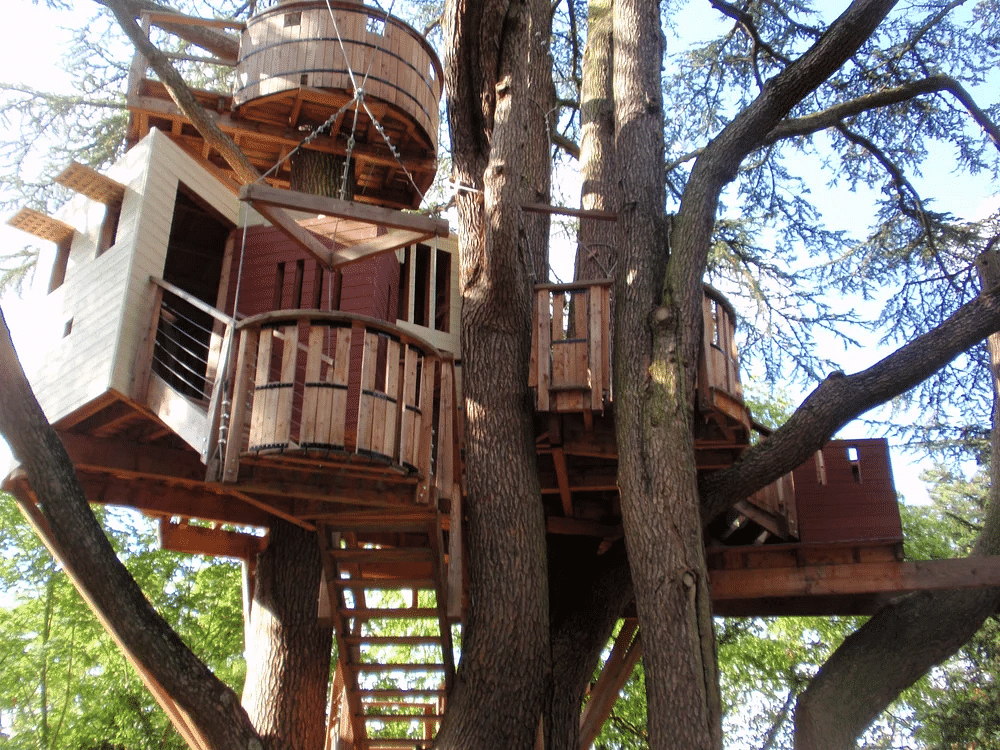 Modular Wooden Tree House