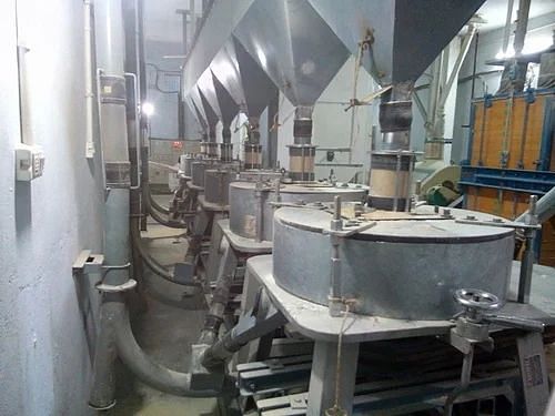 Motor Power: 15HP- 20HP Flour Milling Plant, 20 Kg Per Hour- 50 Kg Per Hour