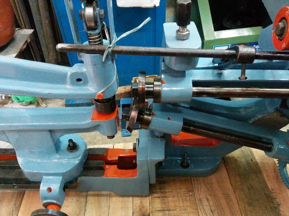 Motorized Circle Cutting Machine, Automation Grade: Semi Automatic