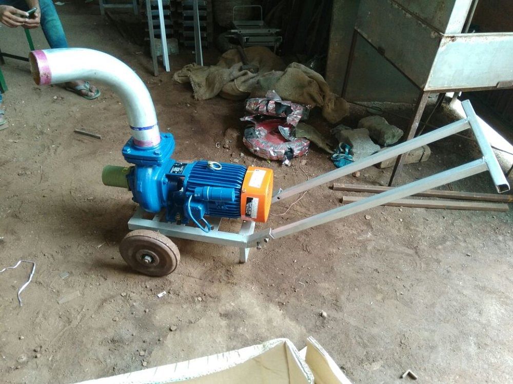 Ms Two Motor Pump Hand Trolley, For Moter Pump Sifting