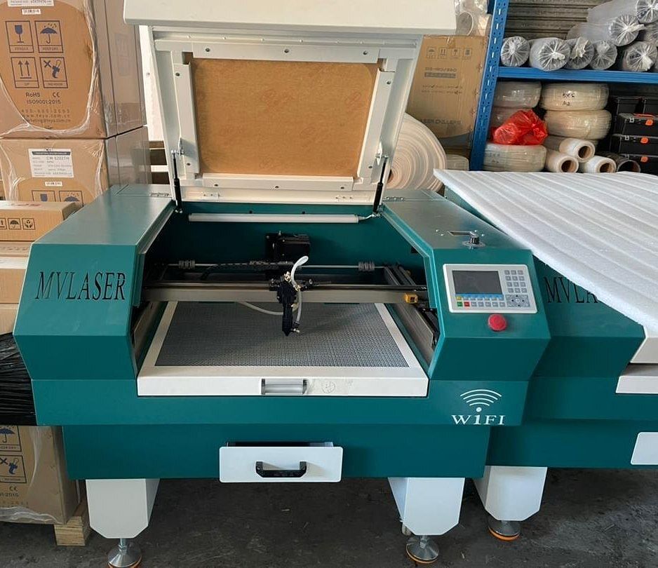 Mvlaser Non Metal Co2 Laser Cutting & Engraving Machine, Cooling Mode: Water Cooling, Capacity: 2 Kw