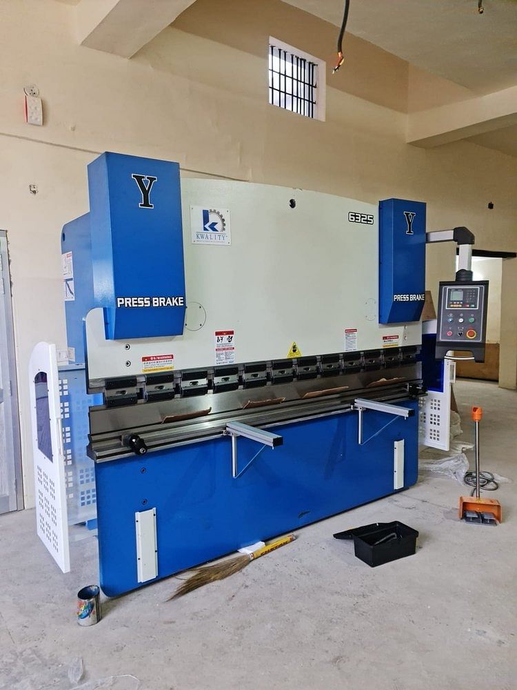 Numeric Control Mild Steel Nc Hydraulic Press Brake Machine, Model Name/Number: 3015, Capacity: 30 To 500 Tons